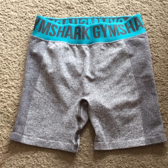 Gymshark Pants - Gymshark flex shorts S